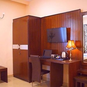 Park Square Hotel